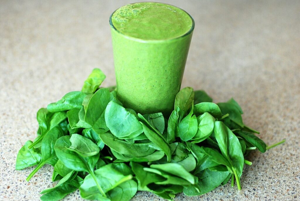 Avocado Banana Green Smoothie - The Ultimate Green Smoothie! 2 avocado-smoothie